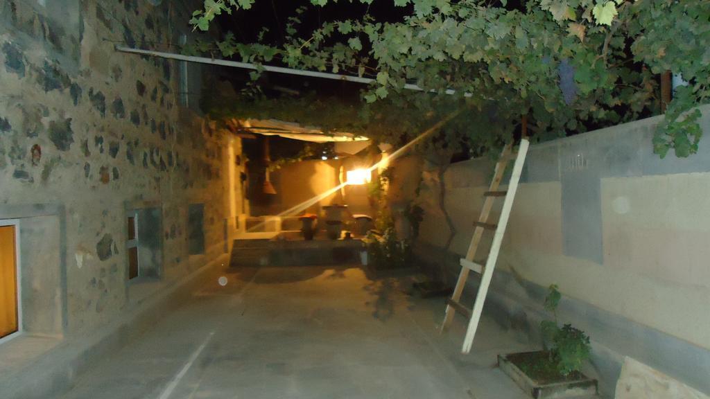 Spandaryan House Yeghegnadzor エクステリア 写真