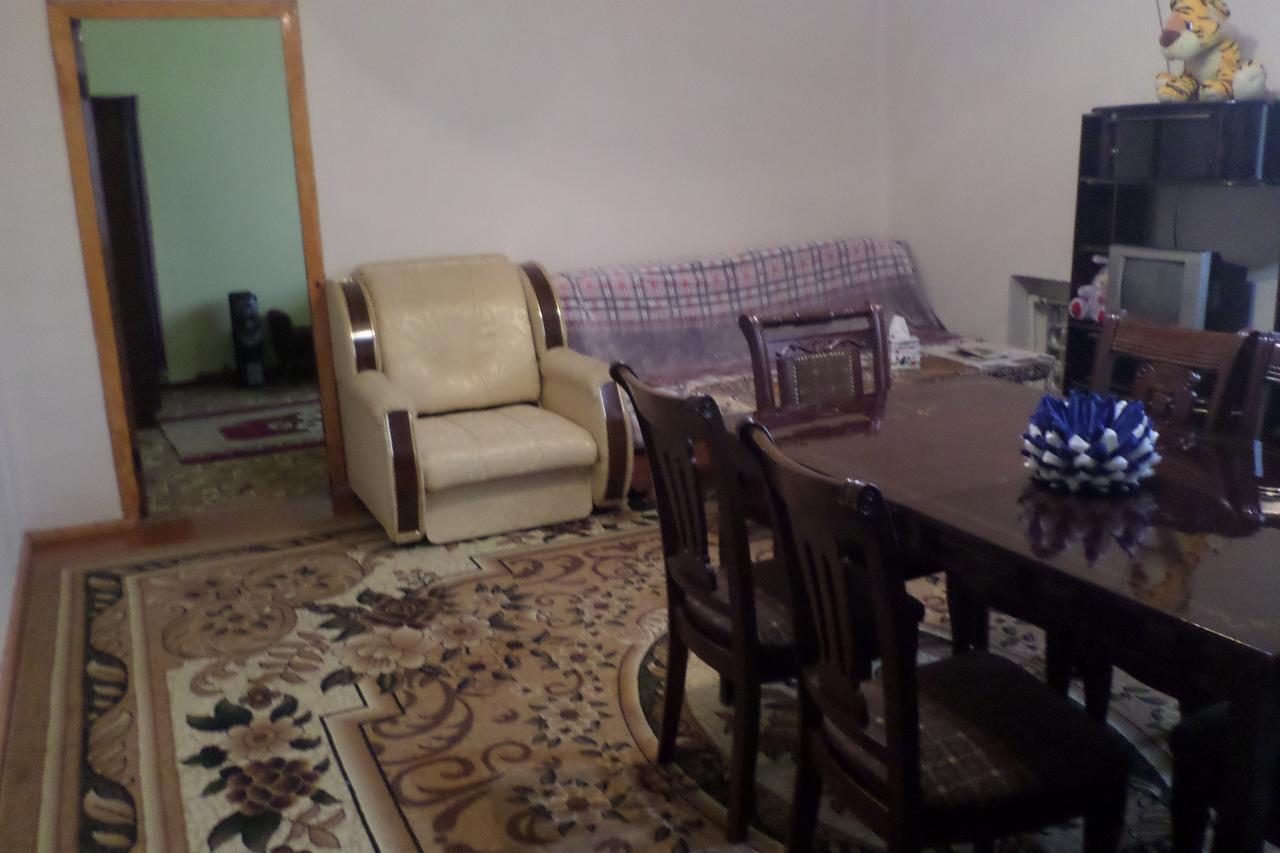 Spandaryan House Yeghegnadzor エクステリア 写真